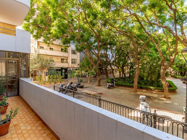 4 Bedrooms Apartment in Marbella