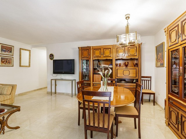 4 Bedrooms Apartment in Marbella