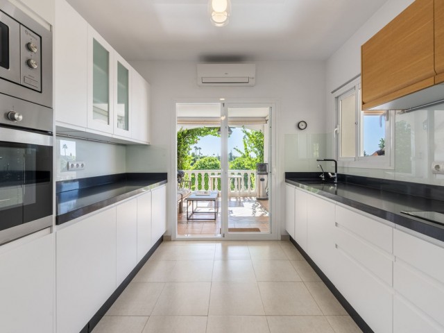 Villa avec 4 Chambres  à Mijas Golf