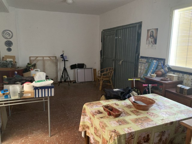 Adosado con 4 Dormitorios  en Estepona