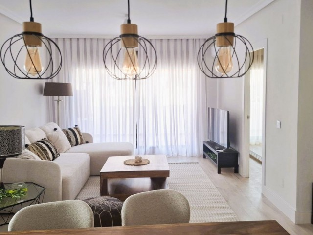 3 Bedrooms Apartment in Nueva Andalucía