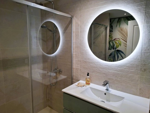 3 Bedrooms Apartment in Nueva Andalucía