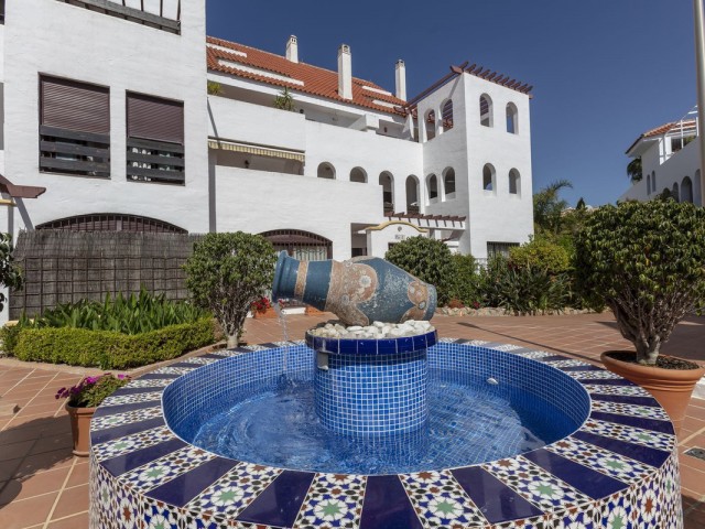3 Bedrooms Apartment in Nueva Andalucía