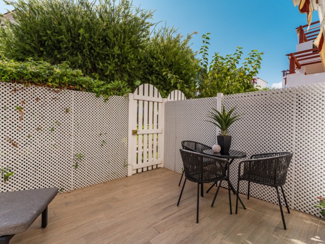 Appartement avec 4 Chambres  à San Pedro de Alcántara