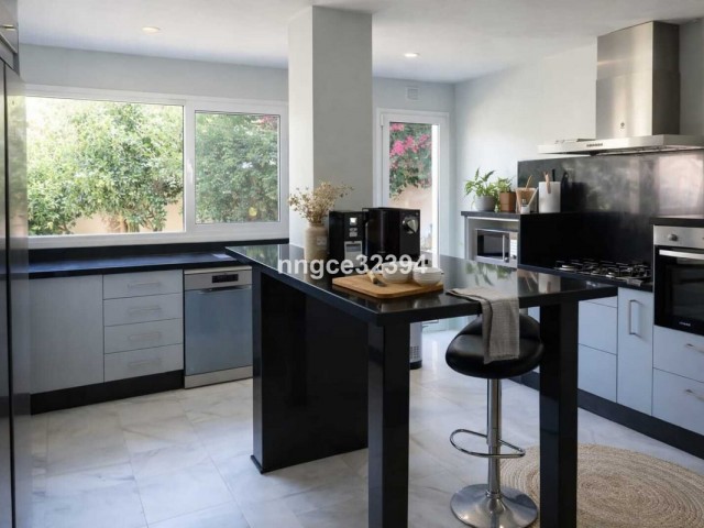 7 Bedrooms Villa in Sotogrande Costa