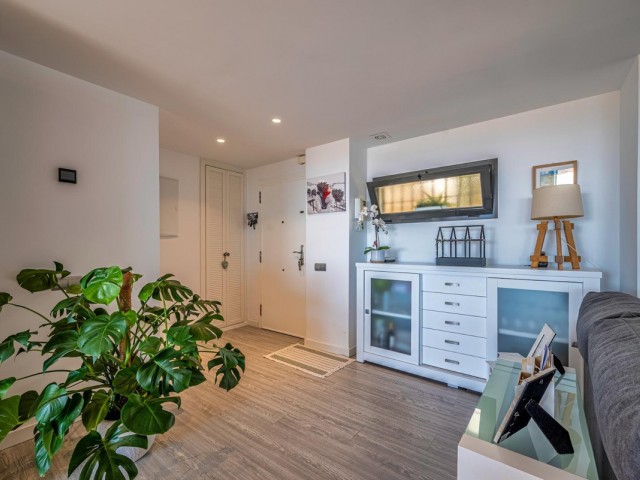 Apartamento con 3 Dormitorios  en Benalmadena Pueblo