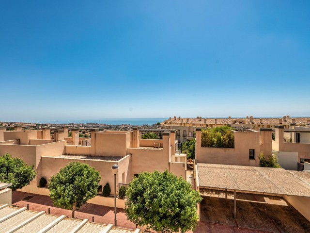 Apartamento con 3 Dormitorios  en Benalmadena Pueblo