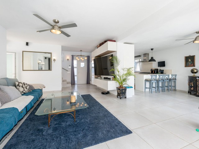 3 Bedrooms Villa in Estepona