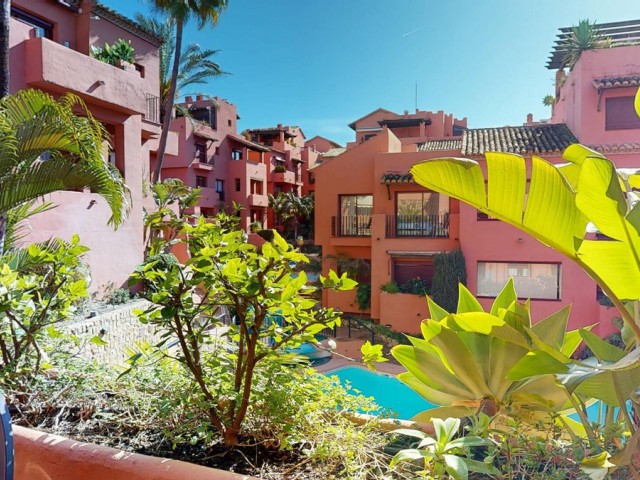 3 Bedrooms Apartment in Marbella