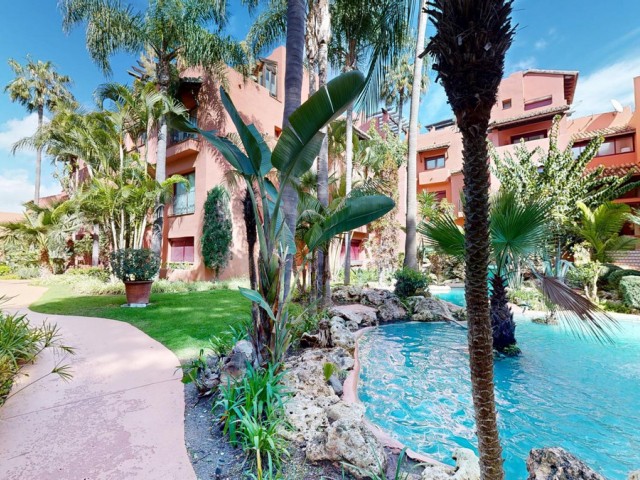 3 Bedrooms Apartment in Marbella