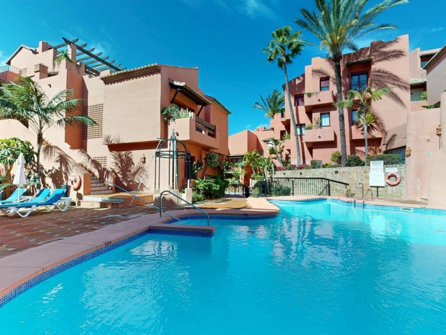 3 Bedrooms Apartment in Marbella