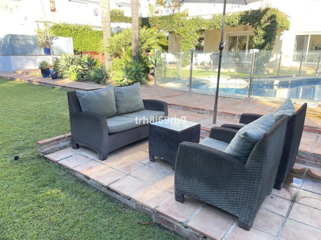 3 Sovrums Villa i New Golden Mile