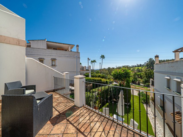 Villa con 4 Dormitorios  en Estepona