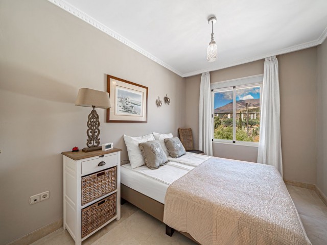 Villa con 4 Dormitorios  en Estepona