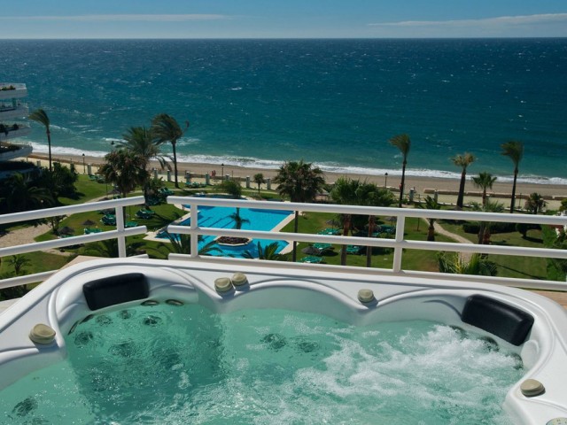 3 Bedrooms Apartment in Marbella