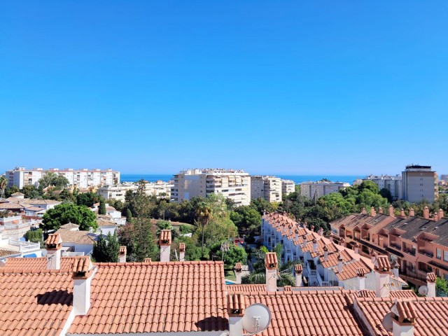 Villa con 5 Dormitorios  en Benalmadena