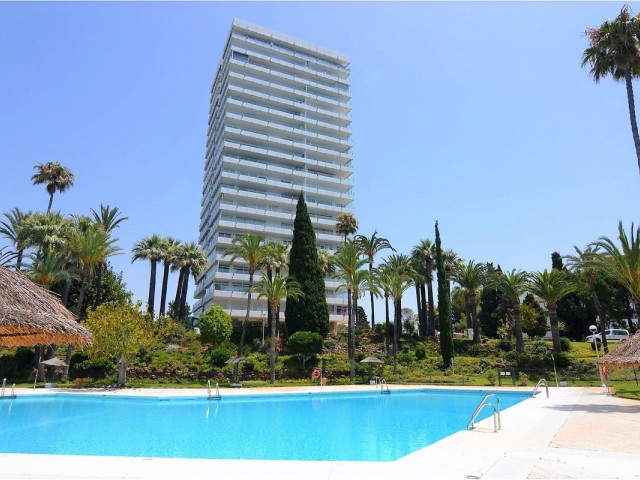 3 Bedrooms Apartment in Marbella