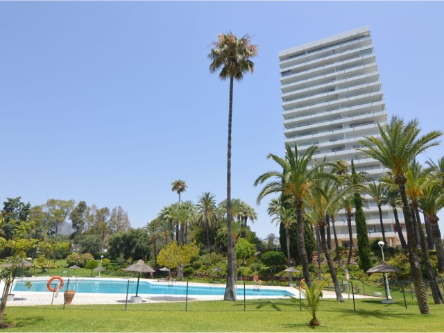 3 Bedrooms Apartment in Marbella