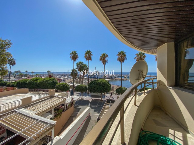 3 Bedrooms Apartment in Marbella