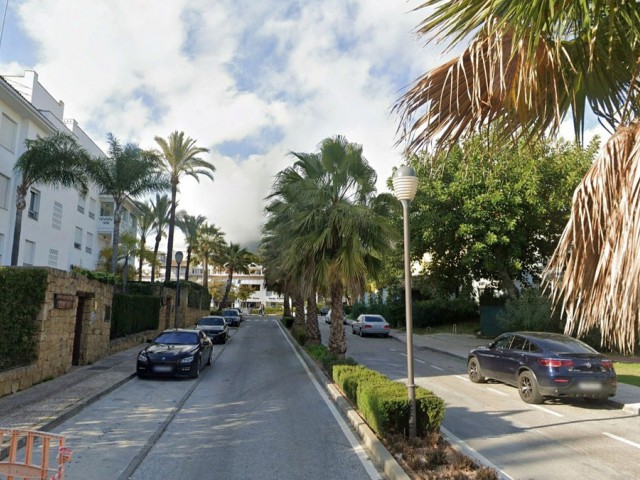 3 Bedrooms Apartment in Marbella