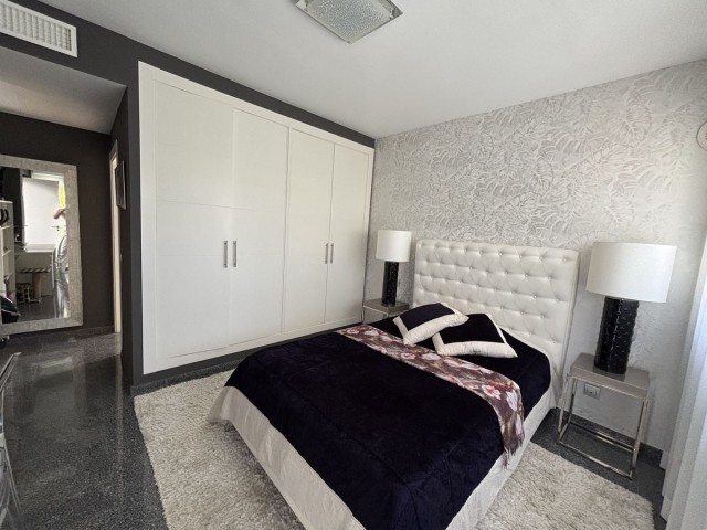 Villa avec 5 Chambres  à La Cala Golf