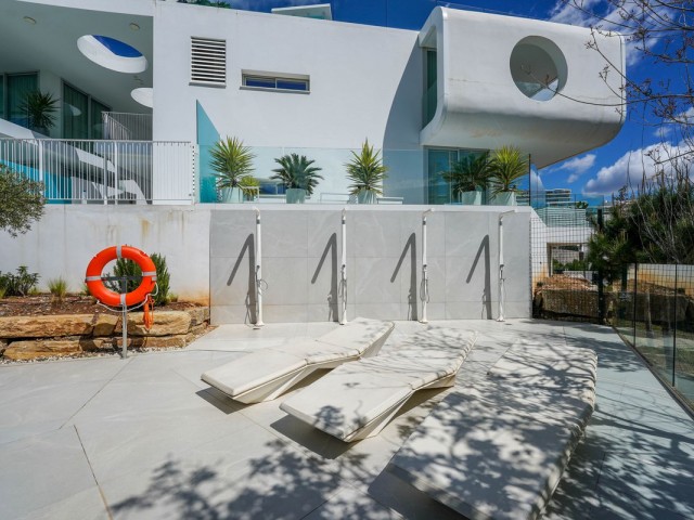 2 Bedrooms Apartment in Fuengirola