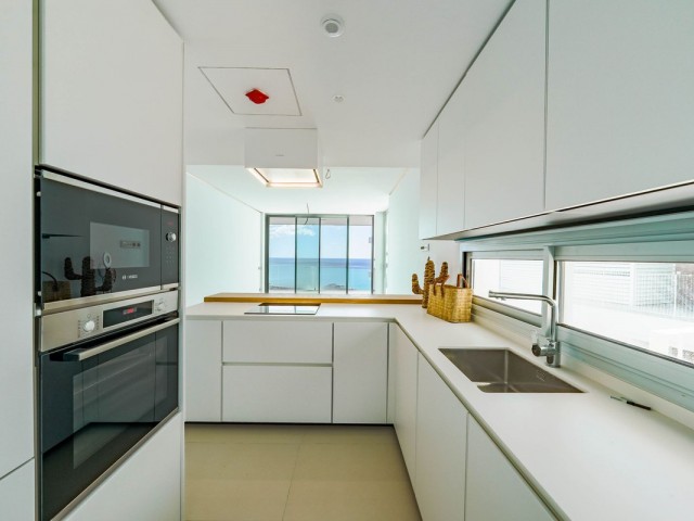 2 Bedrooms Apartment in Fuengirola