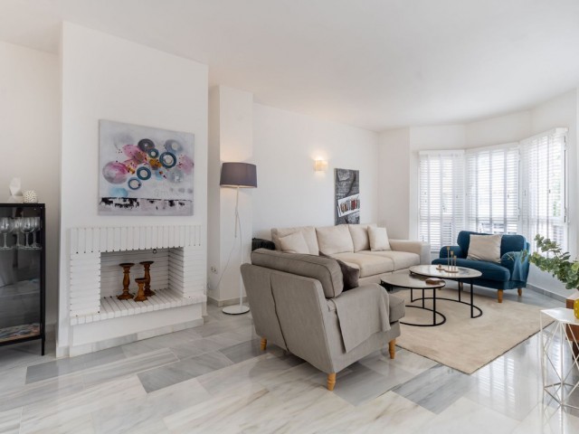 3 Bedrooms Apartment in Nueva Andalucía