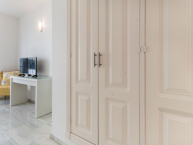3 Bedrooms Apartment in Nueva Andalucía