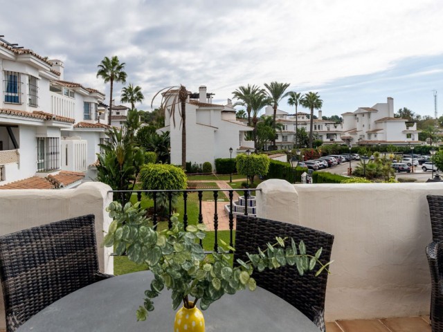 3 Bedrooms Apartment in Nueva Andalucía