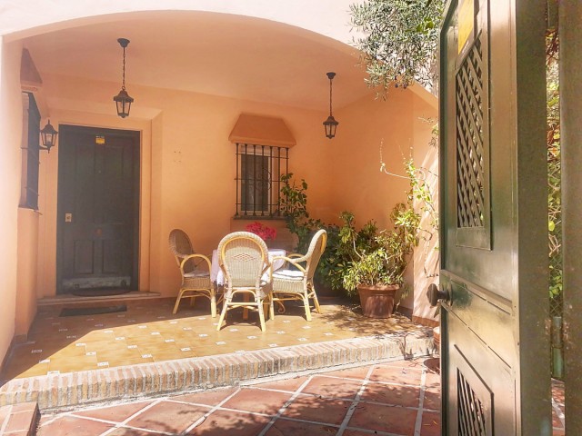 4 Sovrums Villa i Guadalmina Alta