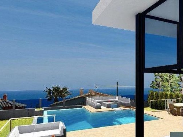  Grundstück in Benalmadena