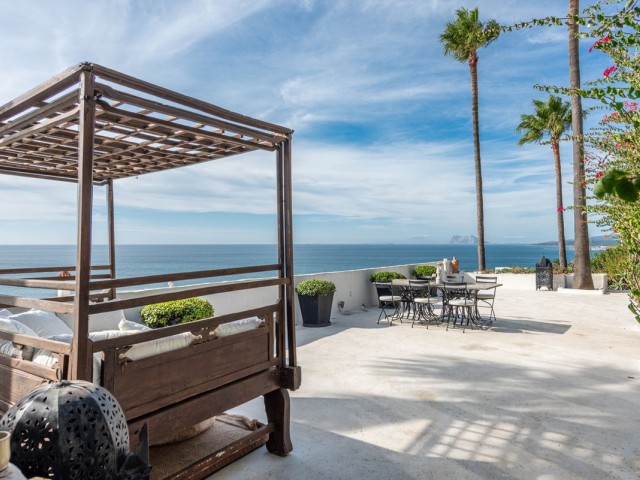 3 Soveroms Villa i Manilva