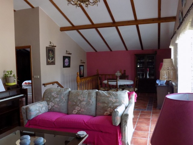4 Schlafzimmer Villa in El Burgo