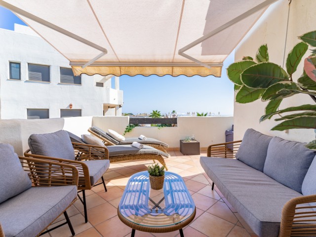 2 Bedrooms Apartment in Estepona