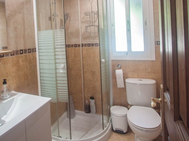 5 Bedrooms Villa in Estepona