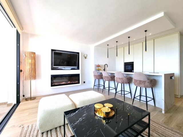 Huoneisto, Miraflores, R5186242