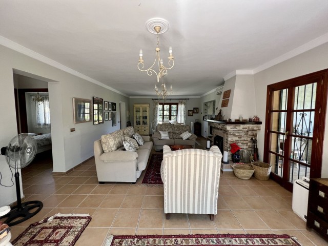 2 Schlafzimmer Villa in Estepona