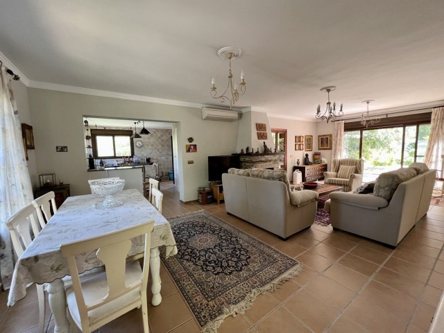 2 Schlafzimmer Villa in Estepona