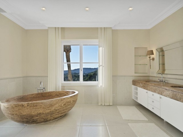 Villa avec 5 Chambres  à Benahavís