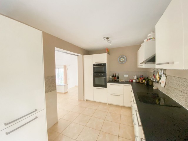 3 Makuuhuoneen Huvila Calahonda