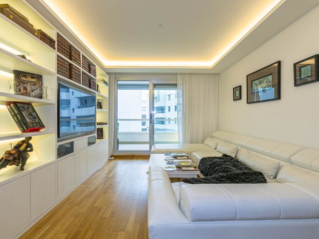 3 Bedrooms Apartment in San Pedro de Alcántara