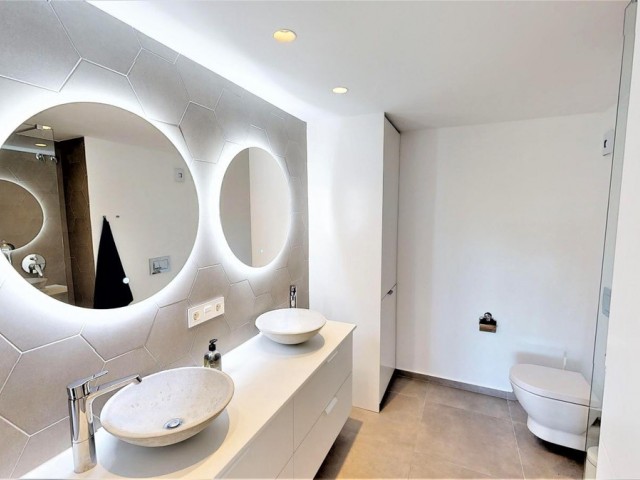 3 Bedrooms Apartment in Nueva Andalucía