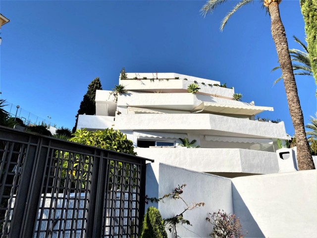 3 Bedrooms Apartment in Nueva Andalucía