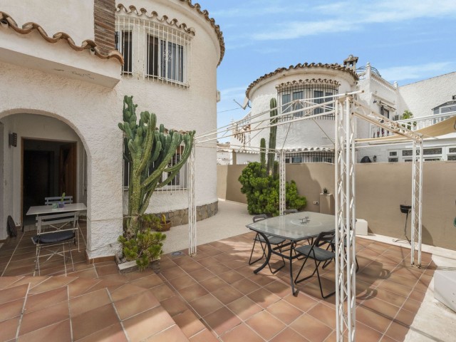 Reihenhaus, Benalmadena, R5170810