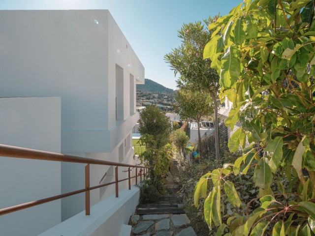 Villa avec 6 Chambres  à Mijas