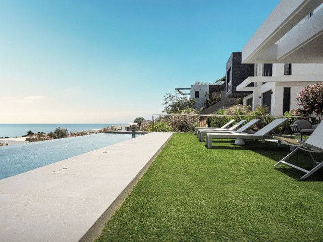 6 Bedrooms Villa in Mijas