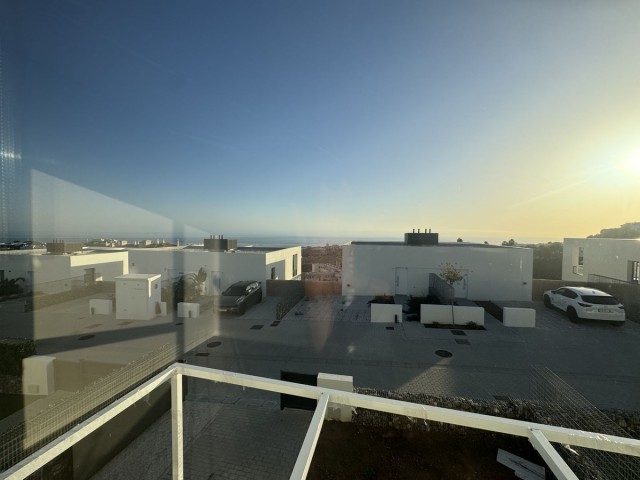 4 Bedrooms Townhouse in Riviera del Sol