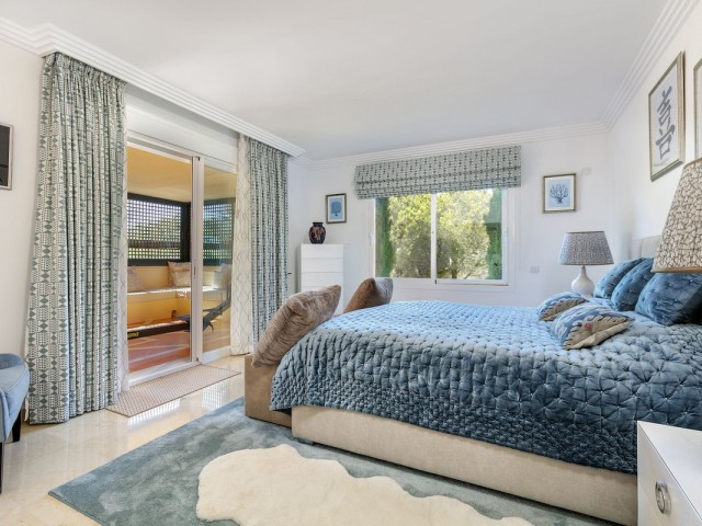 3 Bedrooms Apartment in Nueva Andalucía