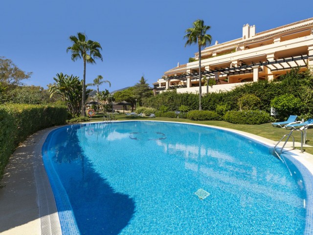 3 Bedrooms Apartment in Nueva Andalucía